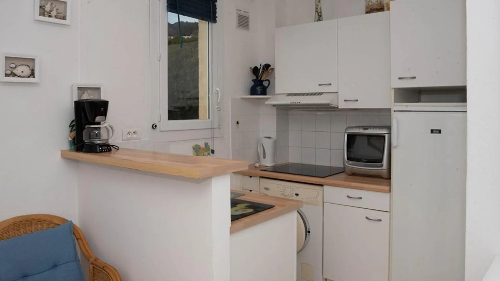 Apartment Beau T2 Avec Terrasse Vue Mer, Proche Plage, St Clair, Park, Animaux Acceptes, 3* - Fr-1-803-14 Le Lavandou