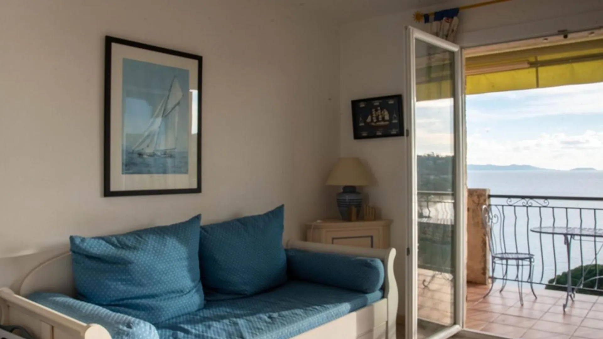 Beau T2 Avec Terrasse Vue Mer, Proche Plage, St Clair, Park, Animaux Acceptes, 3* - Fr-1-803-14 Le Lavandou Apartment